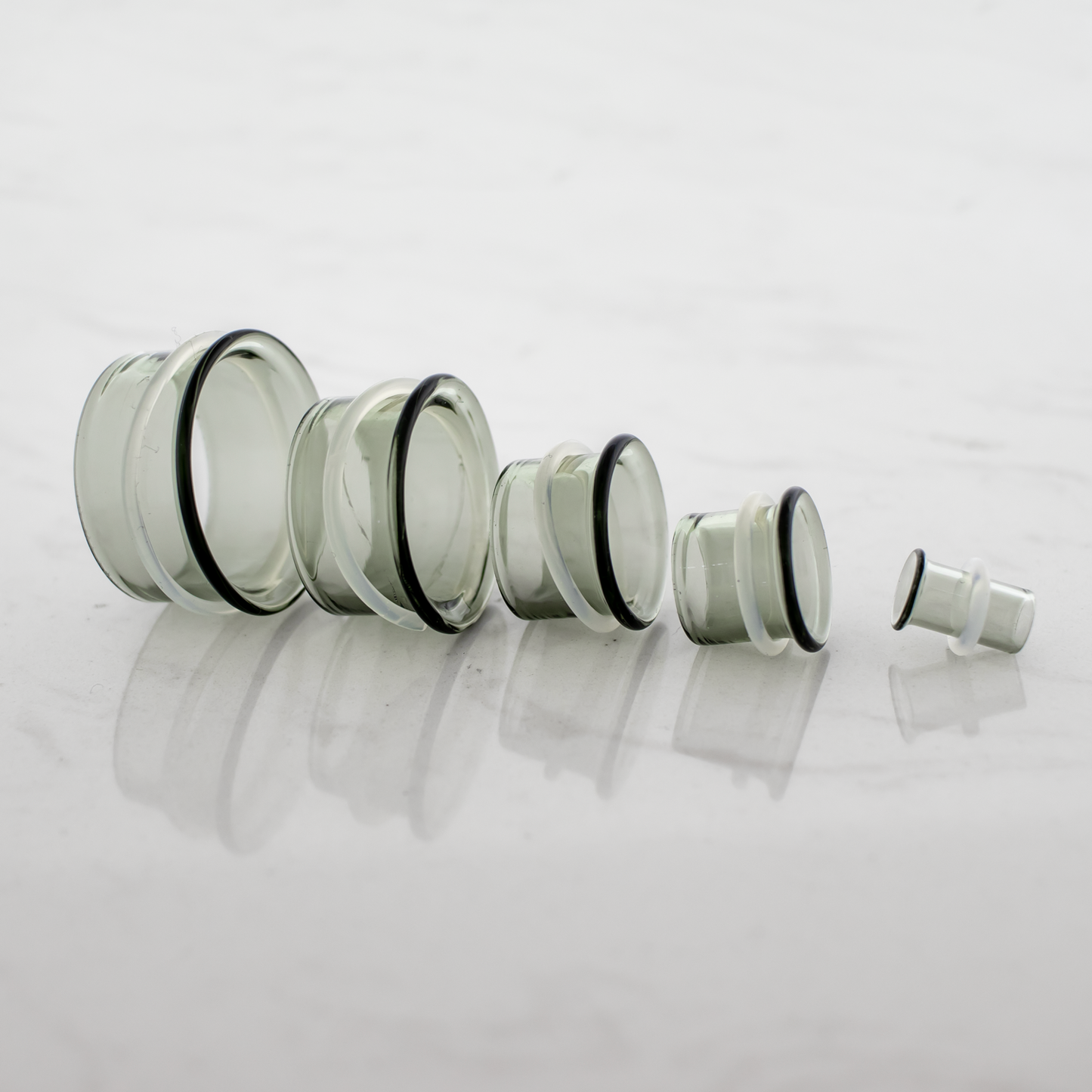 Smoke Glass Single Flare Tunnels – 8G–1" | 5/16" Wearable